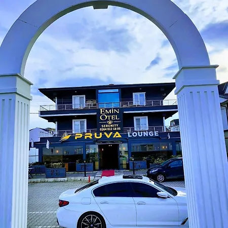 Hotel Emin *